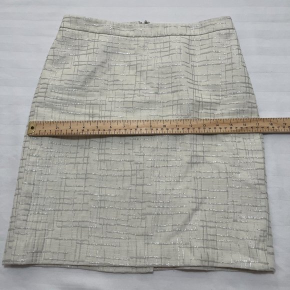 LOFT - Mini Skirt Metallic highlights Size 4 - Picture 7 of 9